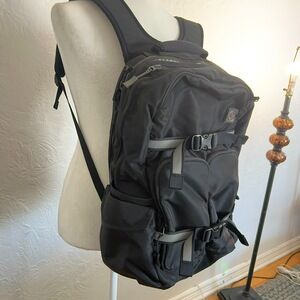 EUC Lululemon Black West Coast Backpack Gray Straps Unisex